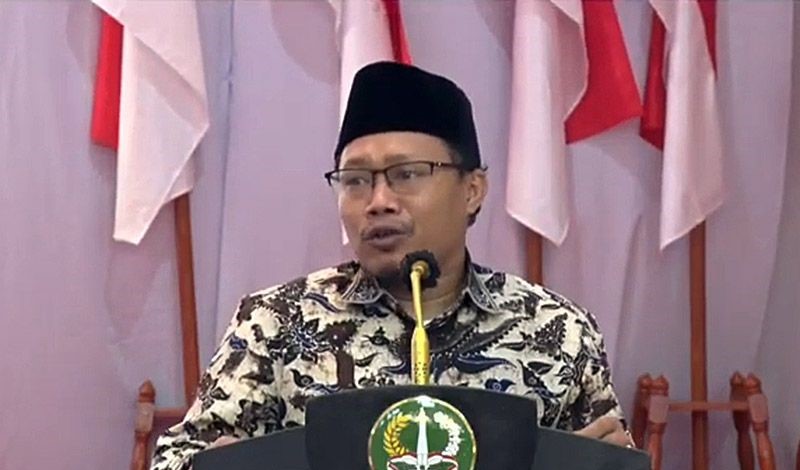 Tangkapan layar - Ketua Umum Pimpinan Pusat Pemuda (PP) Muhammadiyah, Sunanto saat webinar silaturahim nasional lintas agama, Minggu (27/12/2020).