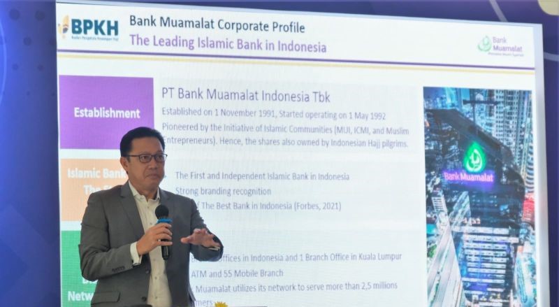 Direktur Utama Bank Muamalat Achmad K Permana saat menerima kunjungan dari National Hajj Commission of Nigeria, melalui keterangan resmi di Jakarta, Senin.